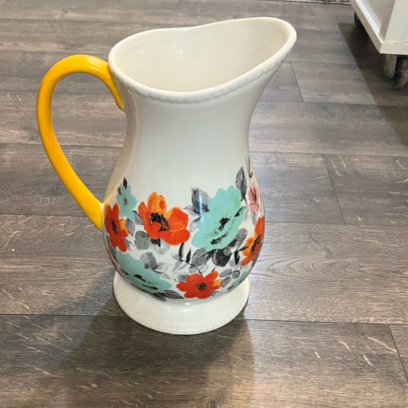 Pioneer‎ Woman Flea Market Collection Floral 2Qt. Pitcher - Picture 1 of 6